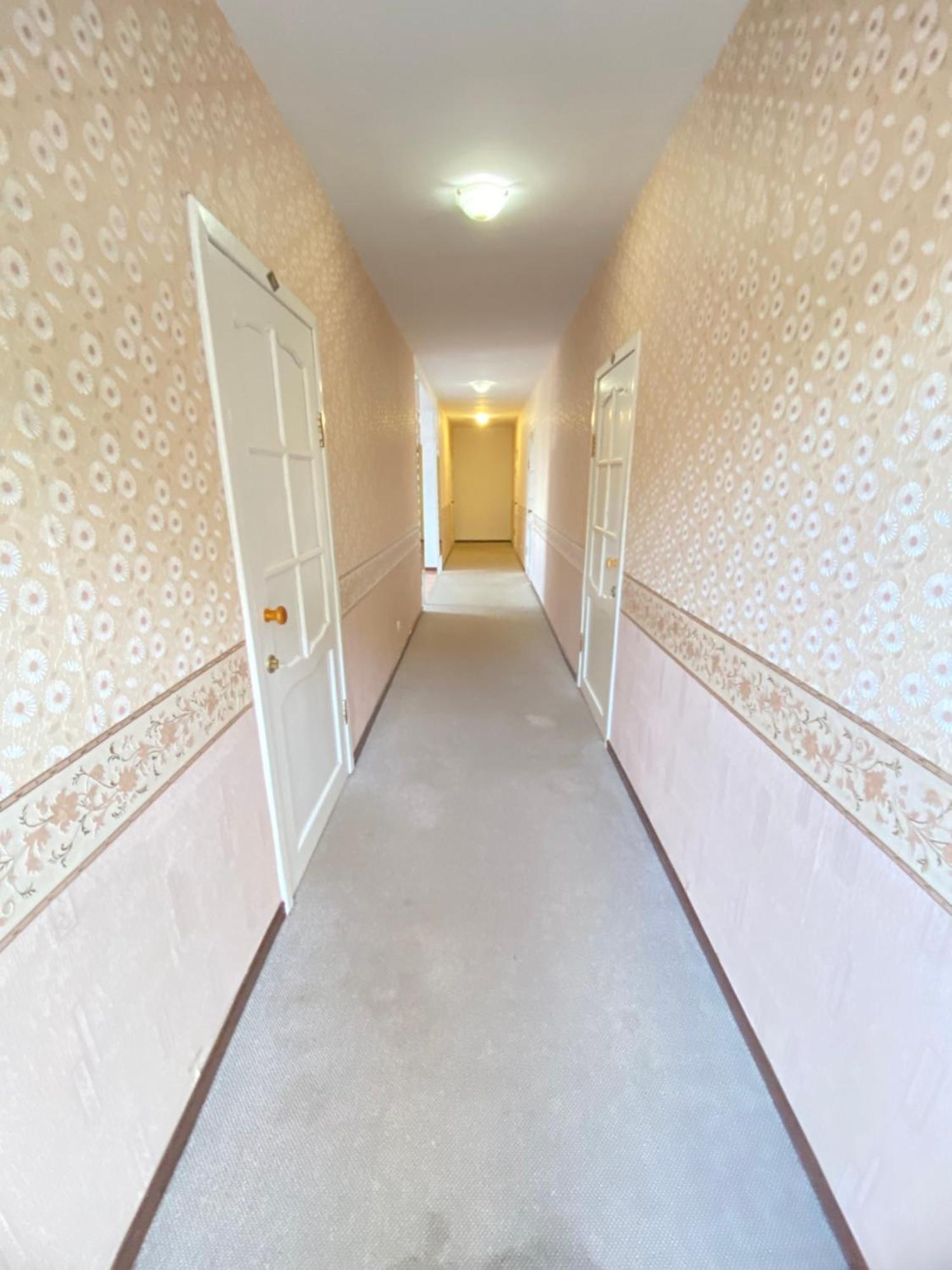 Osobyi Guest House Tsjolpon-Ata Eksteriør bilde